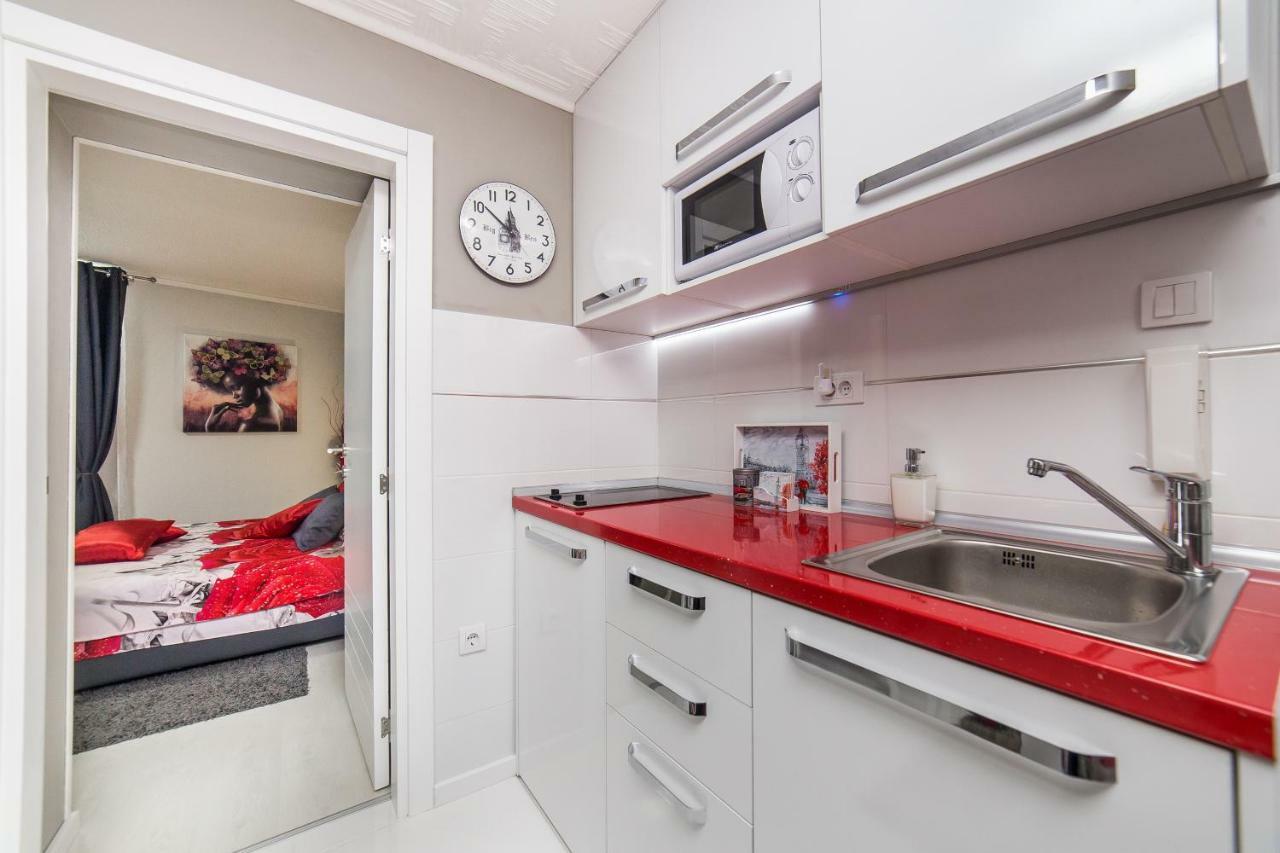 Apartment Romanov Belgrád Kültér fotó